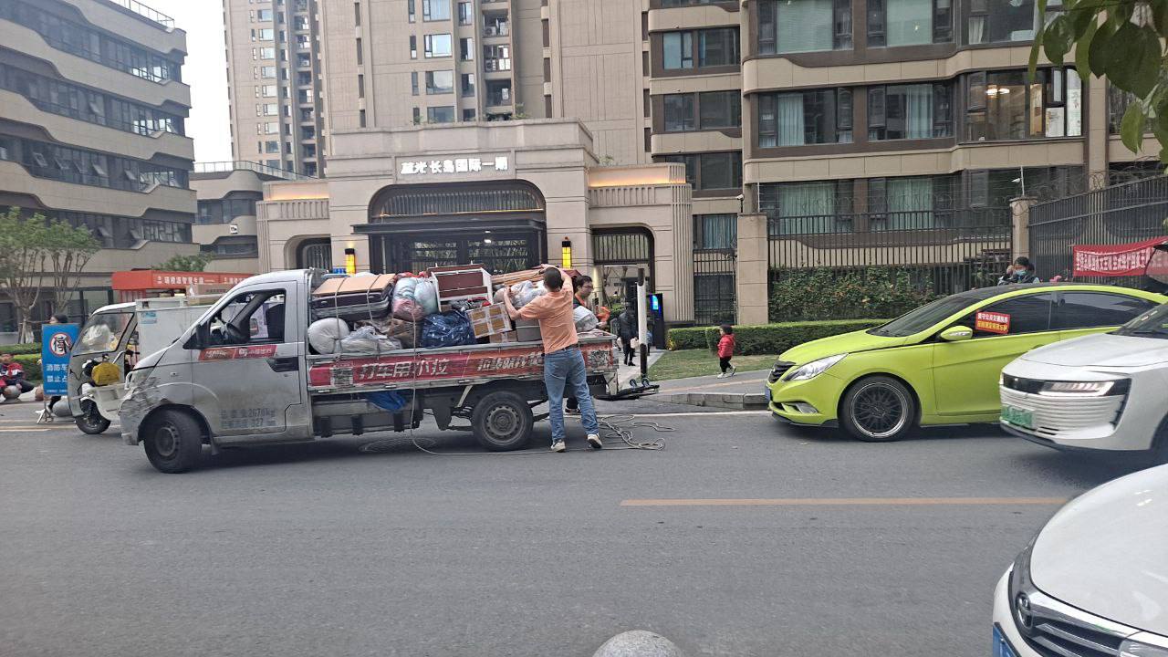 逼迫中的见证:基督徒,你往哪里藏?20230517